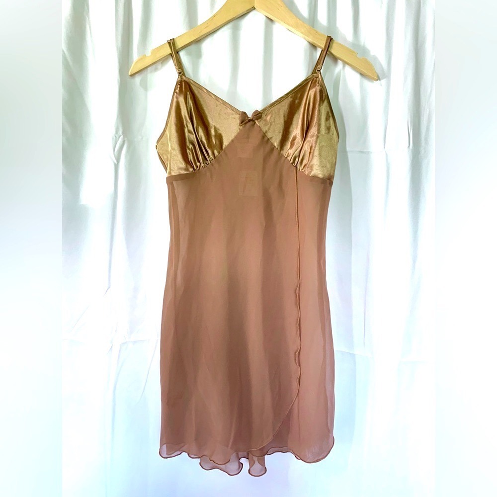 La‎ Vie en Rose Bronze Satin Sheer Chiffon Chemise Babydoll Nightgown Medium NWT